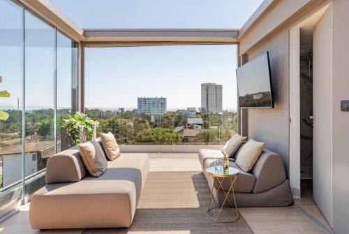 Luxury Penthouse Sea View