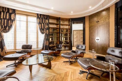 W Trocadéro, Eiffel Tower, Luxury Apartment for 8p