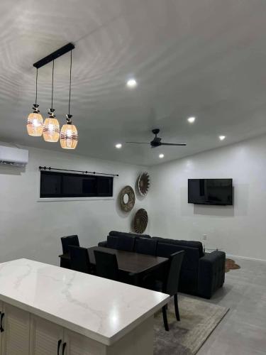 Facilities, CJ Talofa Lava 3BR Villa - Savaii's Historic Lava Fields & Oceanfront Retreat in Fagamalo