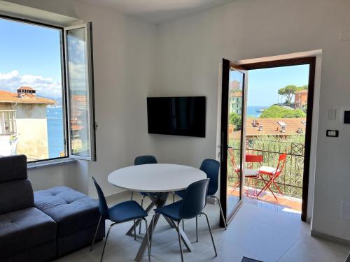 Sea View Recently Renovated