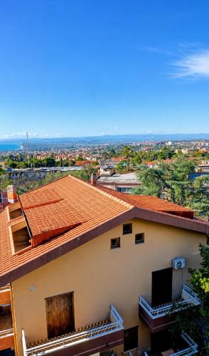 La casa di Claudia - Vista mare e piscina a Catania in Sant' Agata li Battiati
