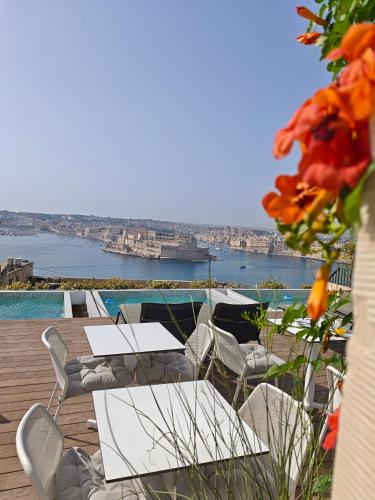 Ursulino Valletta, La Valletta