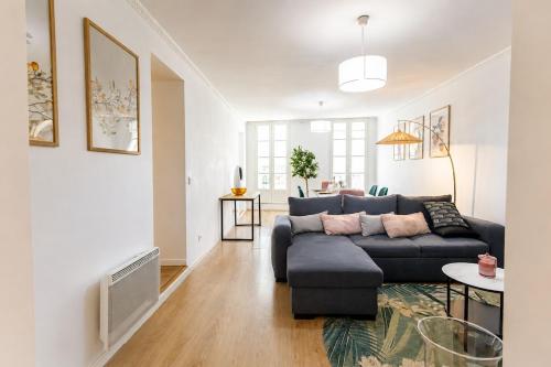 Colombine - Charme & Art de Vivre au Cœur de Pézenas, Balcon, WiFi Fibre - OFFRE SPECIALE