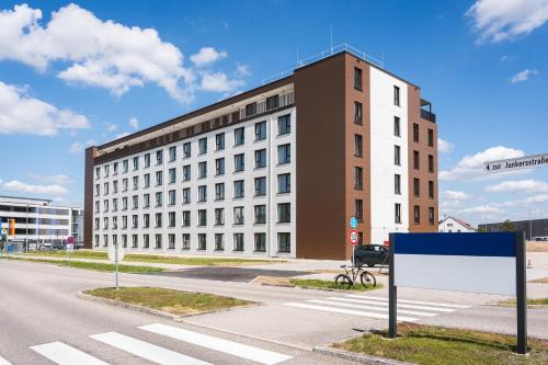 Udvendig, Boardinghouse Air Tech Campus - Digital Self Check In in Wessling