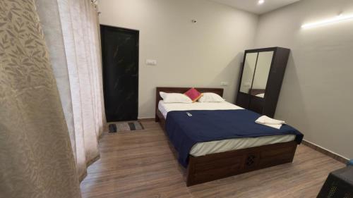L7 Luxury Villa - image 2