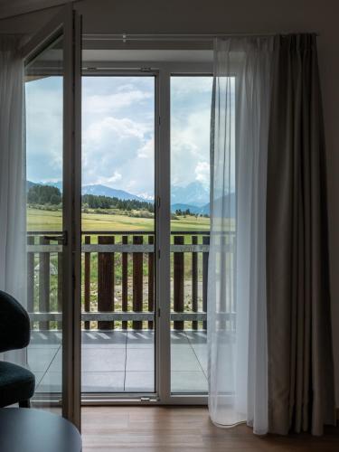 Balcony/terrace, Hotel Alpenrose in Curon Venosta