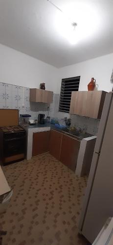 Au D LOCATION in Grand-Bourg