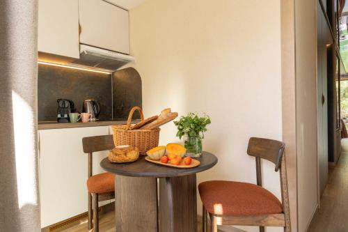 Kitchen, L'Escale Royale Torcy - Marne la Vallee in Torcy