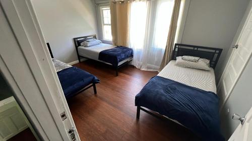 Journey House Hostel Echo Park - image 3