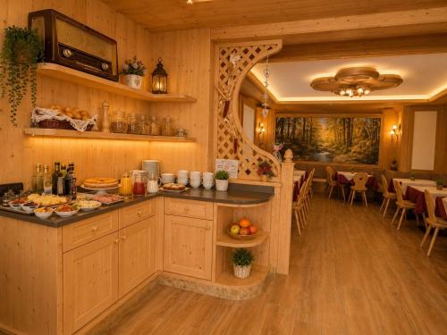 Giusy Rooms & Cafè (Giusy Rooms & Cafe) in Malosco