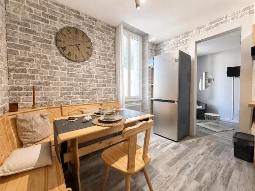 Appartement rénové Aix-les-Bains - proche gare