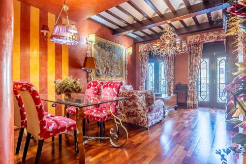 Plaza San Francisco Luxury 2