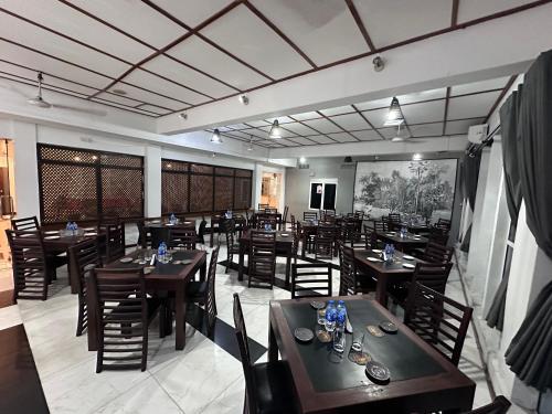 Restaurant, Subhas Tourist Hotel in Jaffna