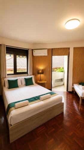 Cocohouse Room Type - Triple Room with Balcony