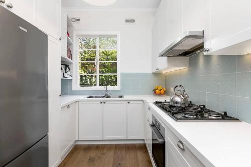 Stylish Apartment, Malvern East in Malvern