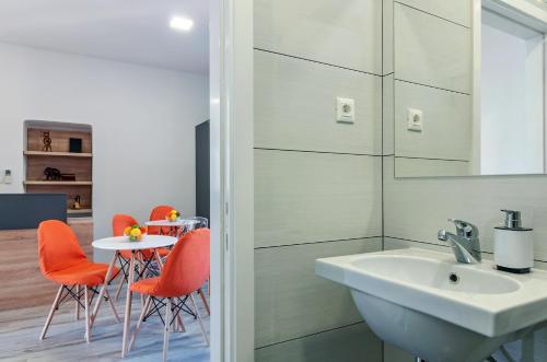 Sky Hostel - image 8