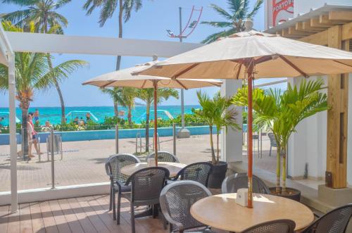 Hotel Portobelo beach