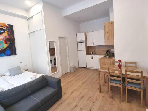 Stay in the Salamanca district, Movistar Arena, Ventas