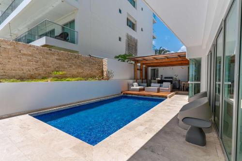 Luxury 4BR with Private Pool in Morros Epic