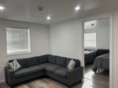 Loft Apartment by the River Fort Edward (C) in South Glens Falls