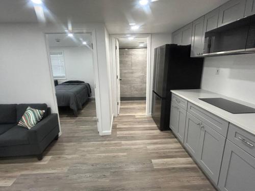 Loft Apartment by the River Fort Edward (C) in South Glens Falls