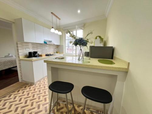 Newly-renovated flat
