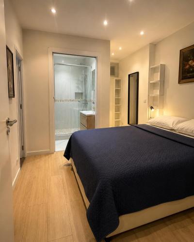Modern Appartement Champs-Elysees II