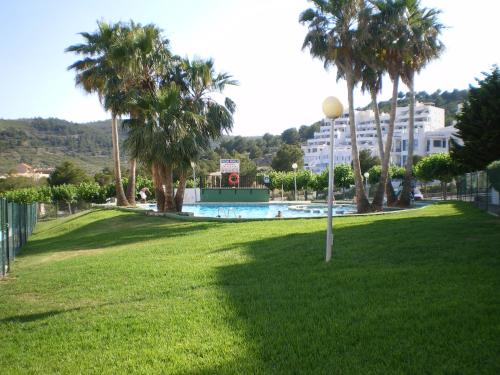 Acogedor apartamento con jardín en Peñíscola