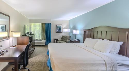 Quality Inn & Suites – Williamsburg, VA