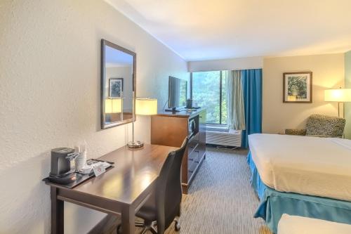 Quality Inn & Suites – Williamsburg, VA