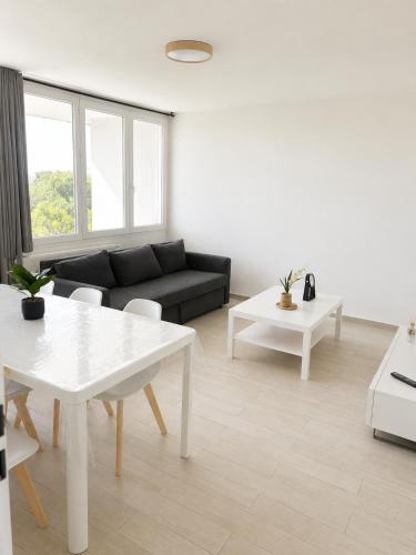 Entre Paris & Disneyland Appartement Cosy 6 Personnes - Location saisonnière - Champs-sur-Marne