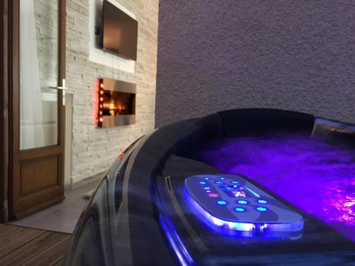 LOFT SPA - Côté château. - image 10