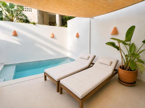 3 Bedroom Townhouse with Private Pool