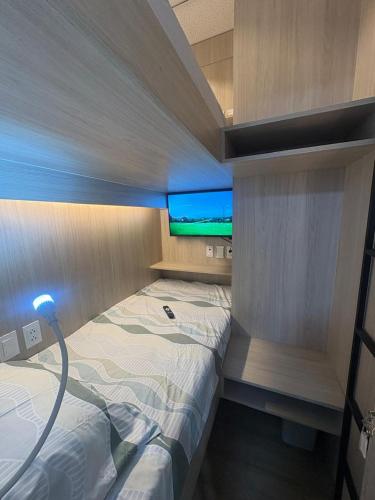 Onkel Inn Airport Sleepbox Viru Viru in Santa Cruz de la Sierra