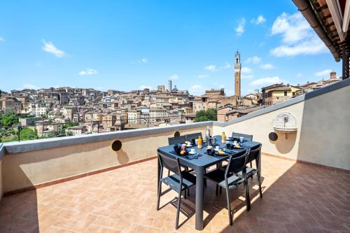 Modern Central Penthouse with Private Panoramic Terrace
