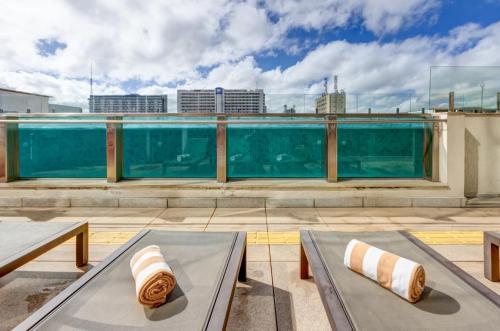 Swimming pool, Tryp by Wyndham Brasilia Nacoes in Brasilia