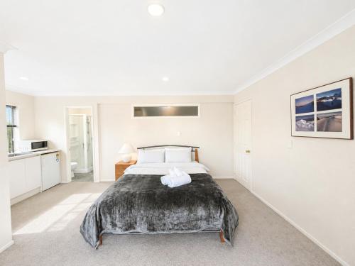 Sunny Studio in West Harbour & 3 Mins to Waterfront & Secure Parking in 西港
