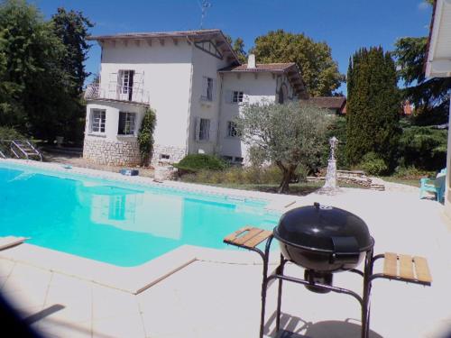 La Maison Basque gîte à louer Sainte-Livrade-sur-Lot