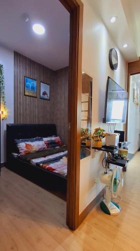 OneTiago Staycation - Spring Residences Paranaque, Манила