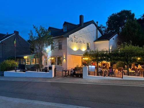 王頭餐廳酒店 (Hotel Restaurant The Kings Head Inn) in 富倫