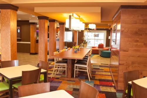 Comfort Inn & Suites Akron South