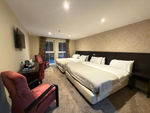 1 double bed, 1 sofa bed