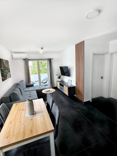 Aster Apartments
