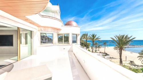 Mar de Banús Seafront Apartment