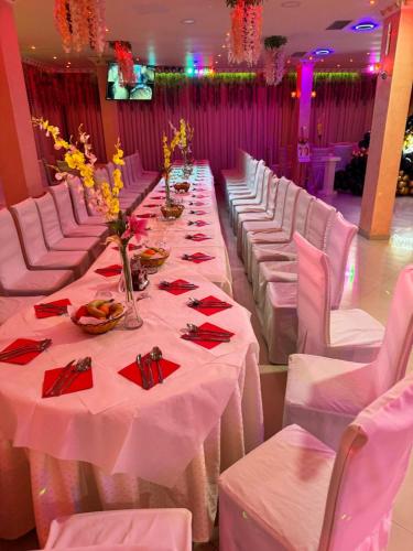 Kid’s club, London Restaurant Hotel in Kukes