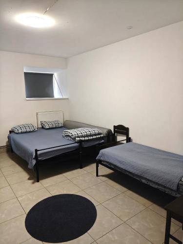 Centro Hostel, Self Check-in Room Type - Triple Room with Shared Bathroom