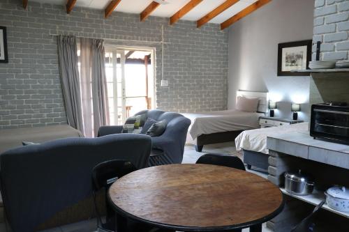 Numbi Hills Self-Catering - Dullstroom