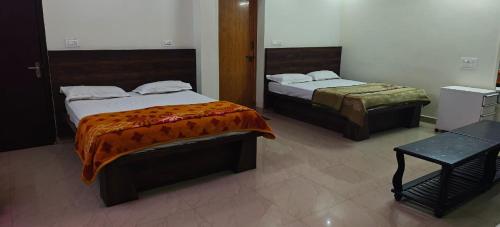 Shree Ganesh lodging in Varamballi