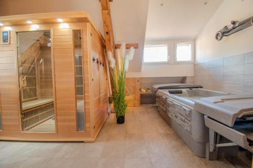 L'écrin Précieux - Clim, Spa, Sauna - 2 suites parentales - Location saisonnière - Cluses