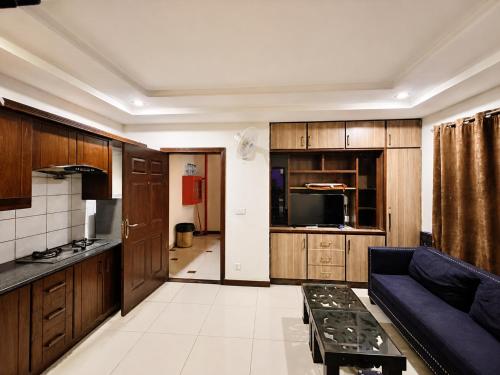 ห้องครัว, Cozy Apartment In Bahria Town Islamabad in พาห์เรียทาวน์